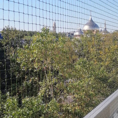 Protection chat balcon sans percer